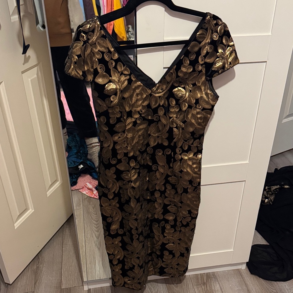 Adrianna Papell Black and Gold Floral Midi Dress